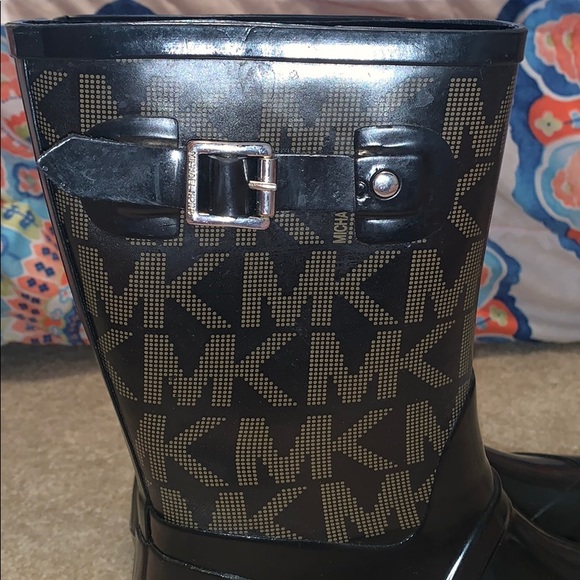 Michael Kors Rainboots - Picture 4 of 4